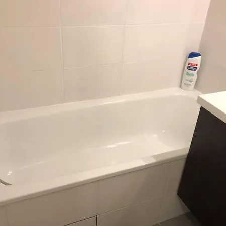 Le Fronton - Confortable T2 - Piscine *